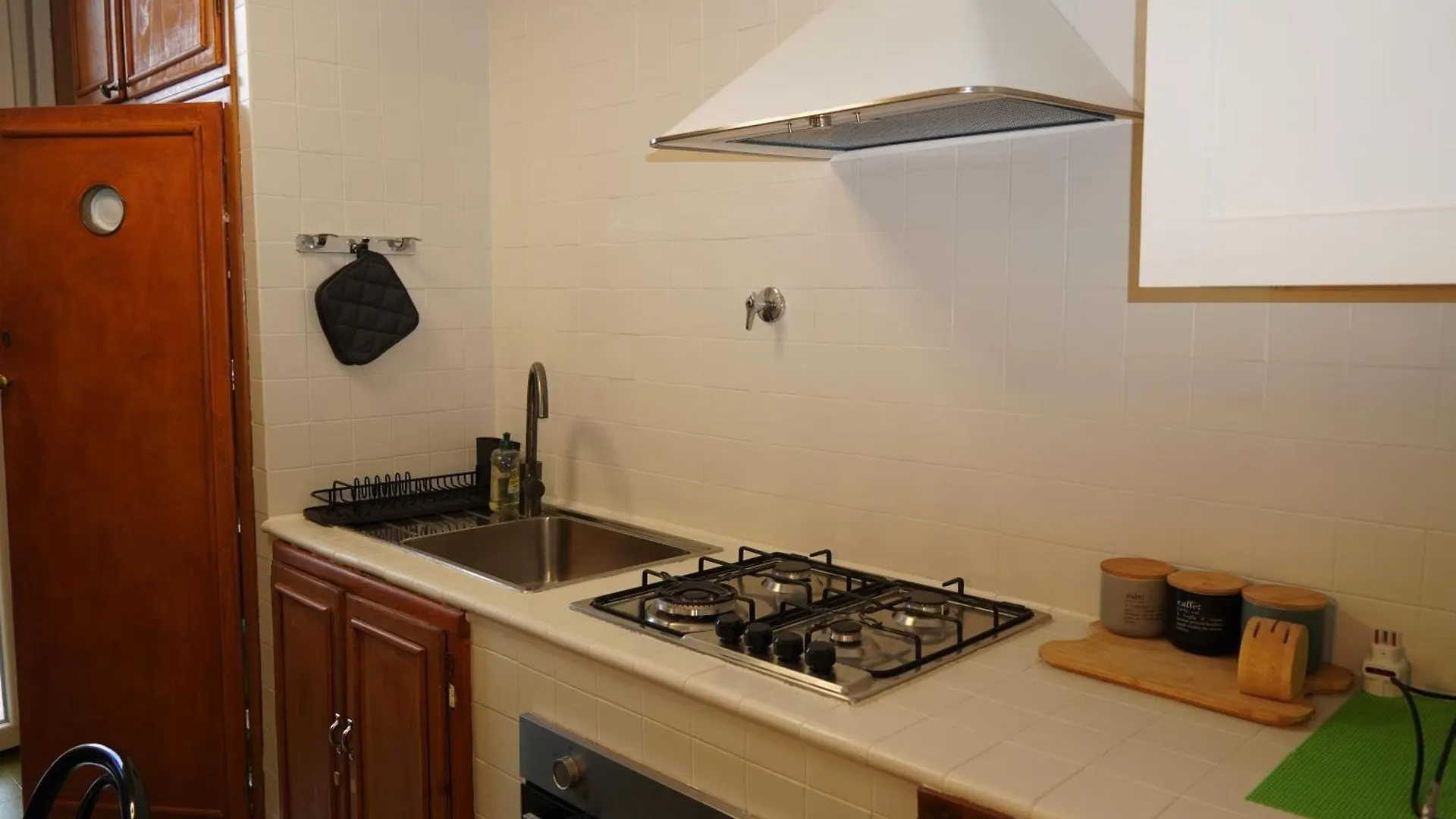 Kaya Chironda Apartment Bologna Italy
